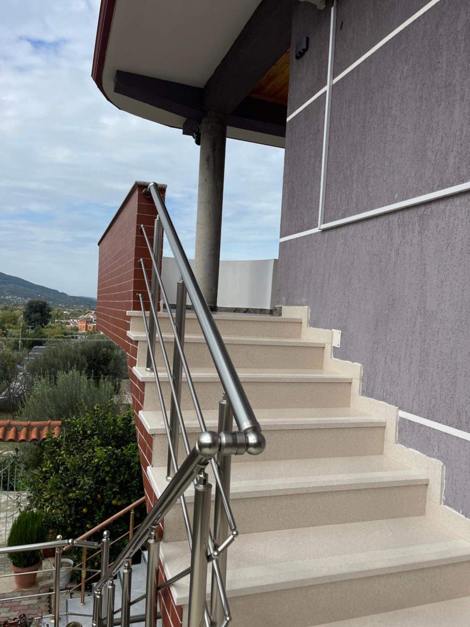 Georgemishel Guest House Berat Buitenkant foto